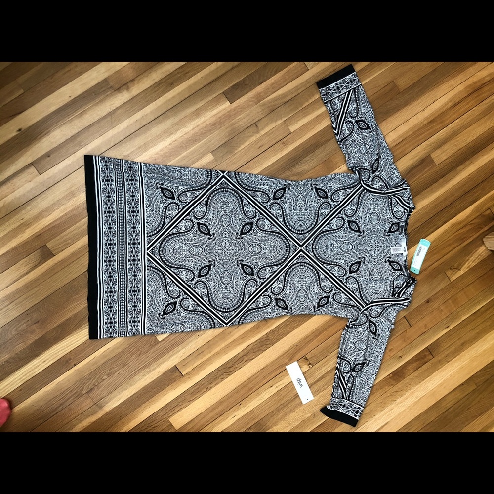 Black and white Anaisey Wisp dress NWT